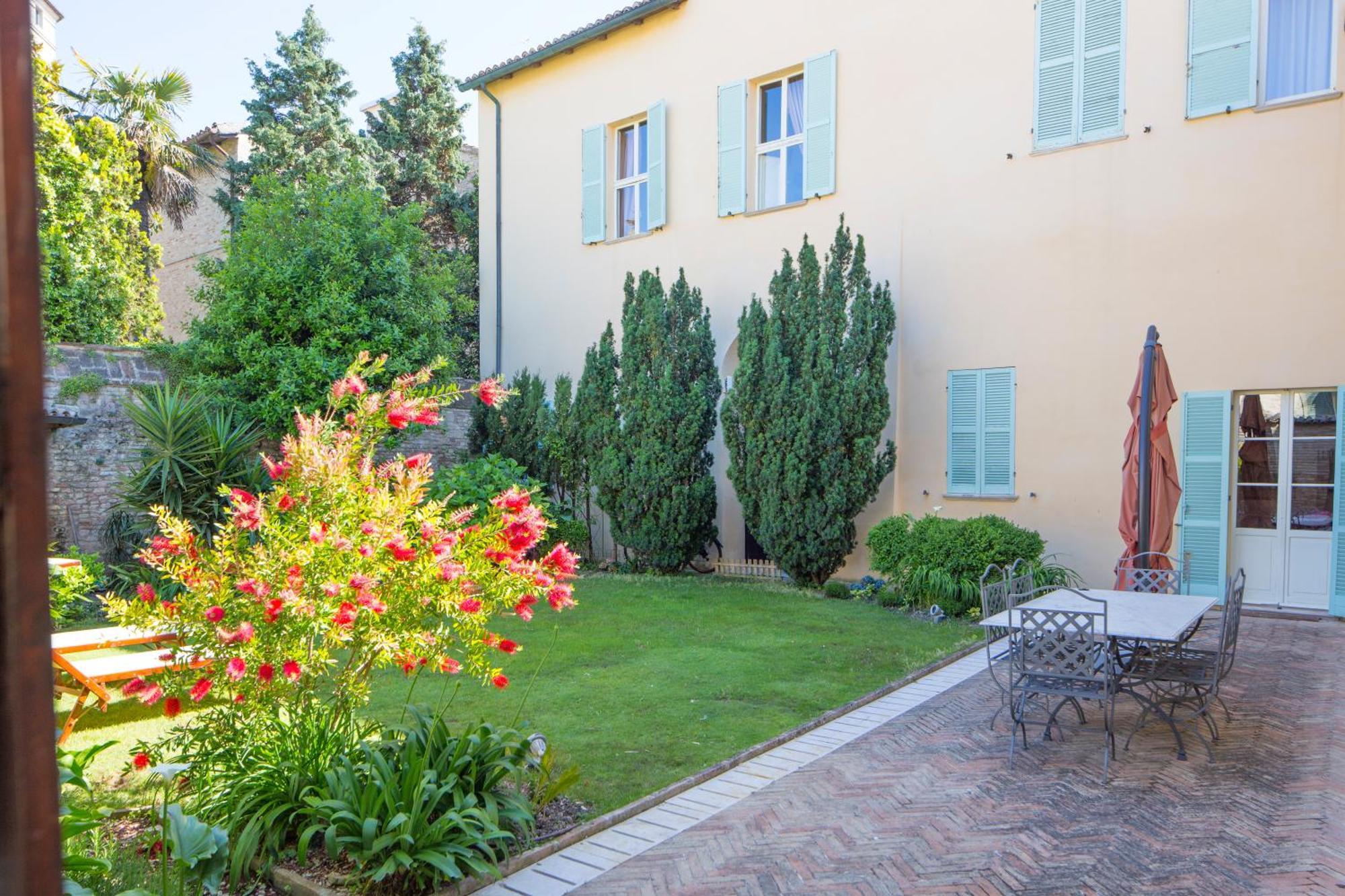 Hotel Palazzo Rotati Fano Exterior foto